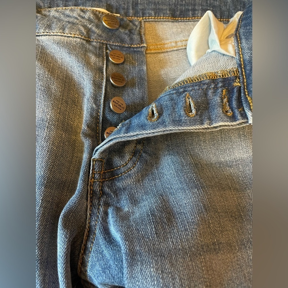 For The Republic Denim jeans with gem flowers - Picture 4 of 6